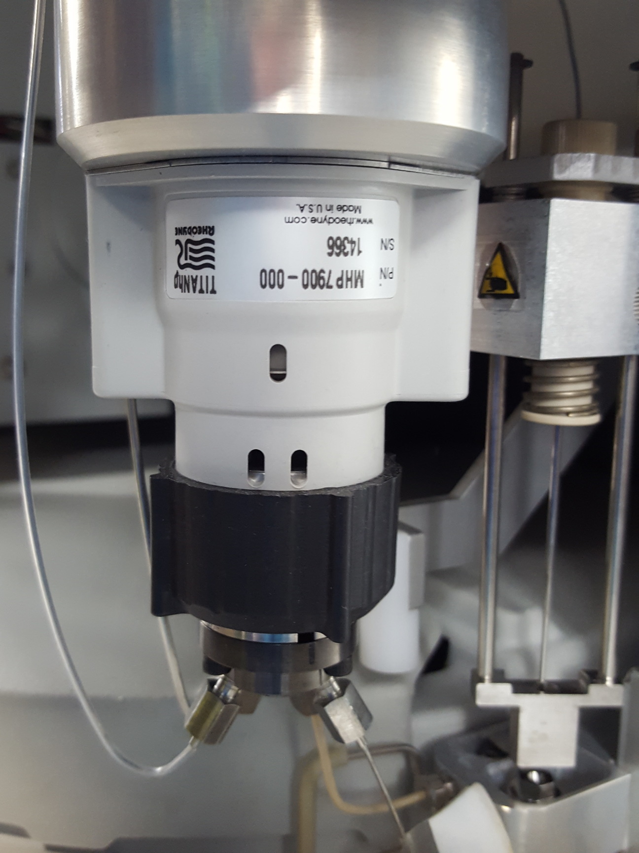 Image of Dionex Ultimate 3000 HPLC System, PDA-3000 Detector, HPG-3200P Pump Lab