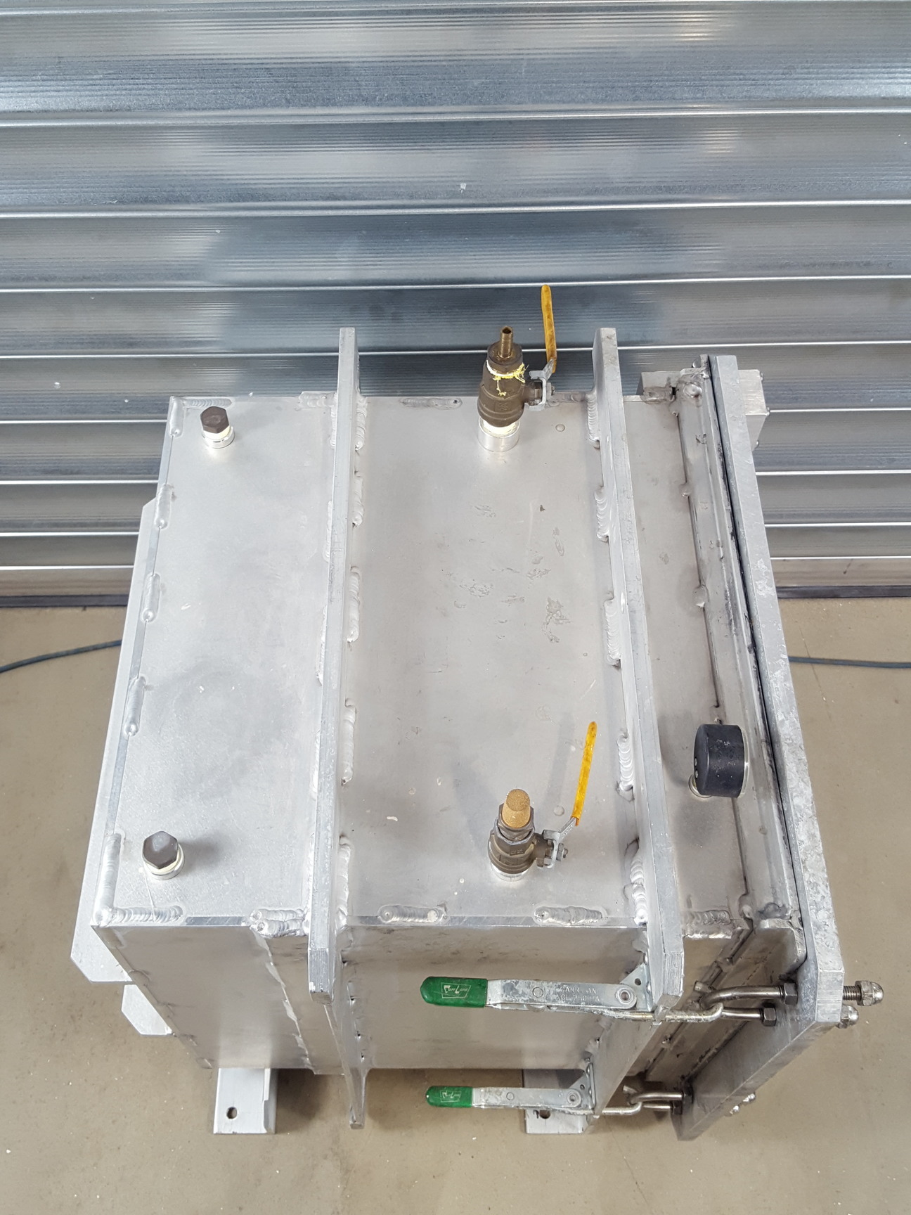 Image of Abbess Instruments 18" Cube Aluminium Vacuum Chamber Lab