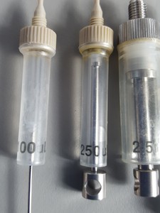 Thumbnail image of Waters Acquity Everflow injector Pod/Cartridge & 4 x Used Injectors