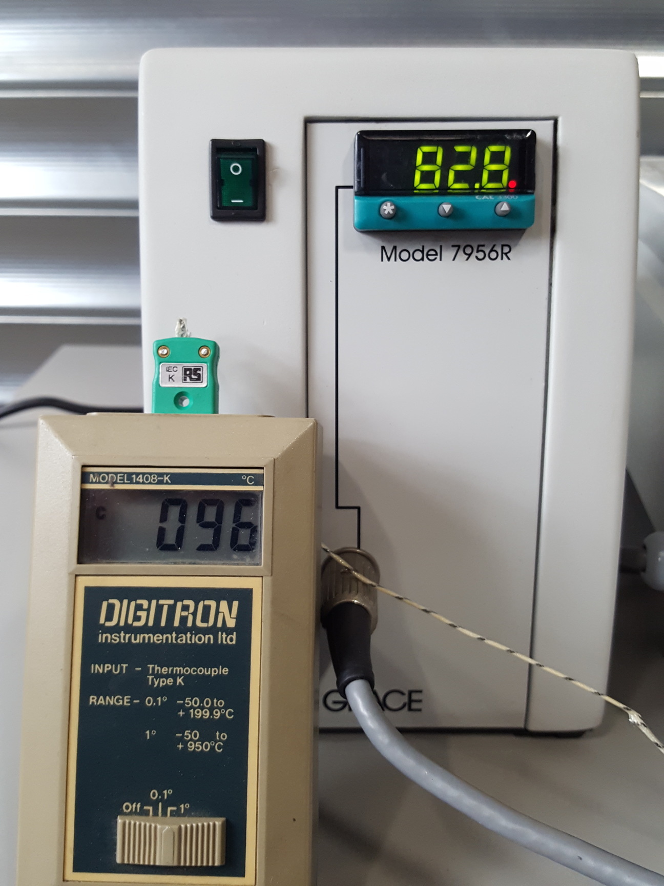 Image of Grace 7956R Controller & Jones Chromatography 7956 Column Heater / Chiller Lab
