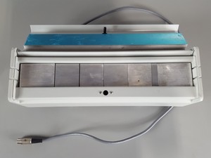 Thumbnail image of Grace 7956R Controller & Jones Chromatography 7956 Column Heater / Chiller Lab