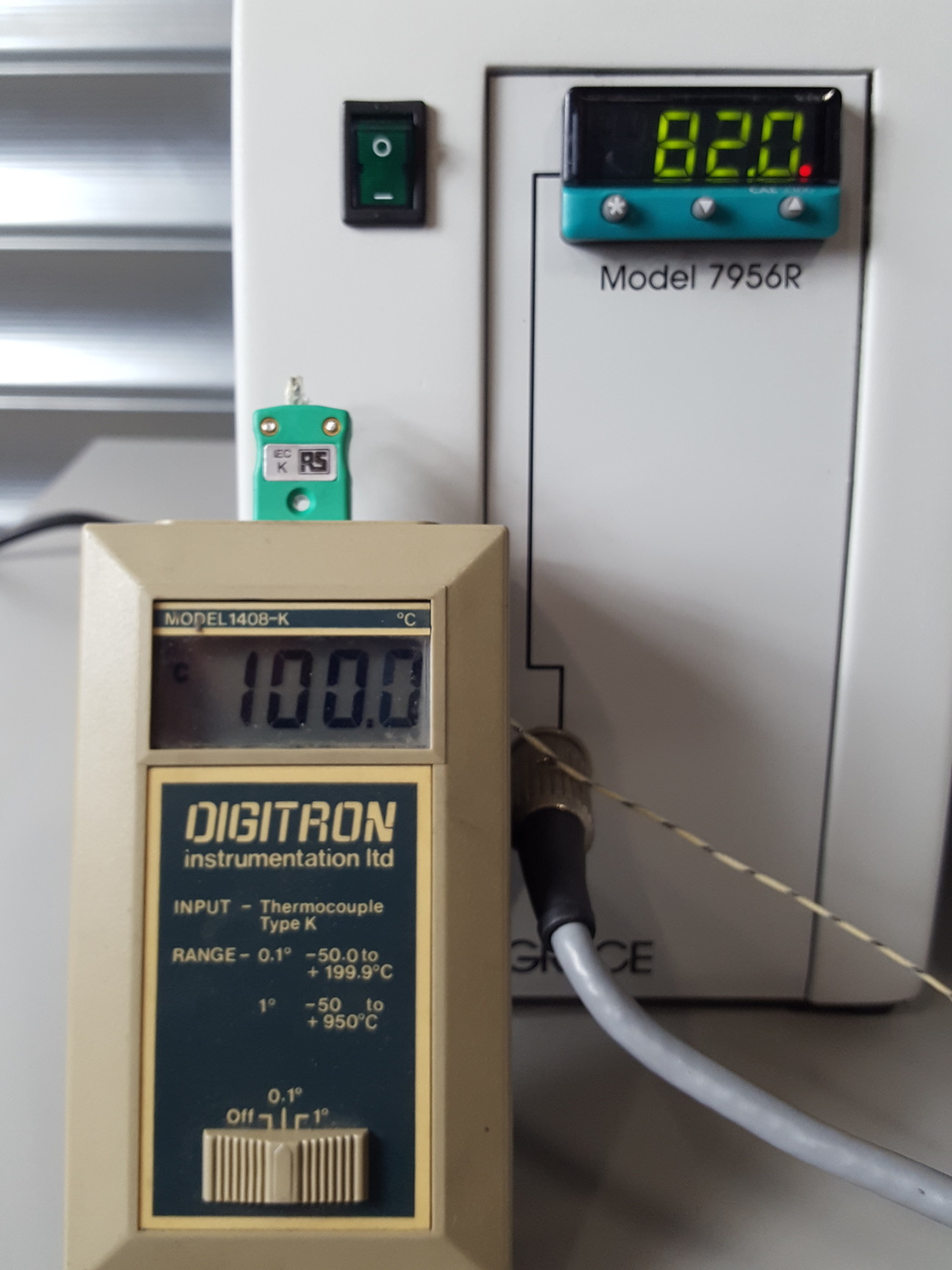 Image of Grace 7956R Controller & Jones Chromatography 7956 Column Heater / Chiller Lab
