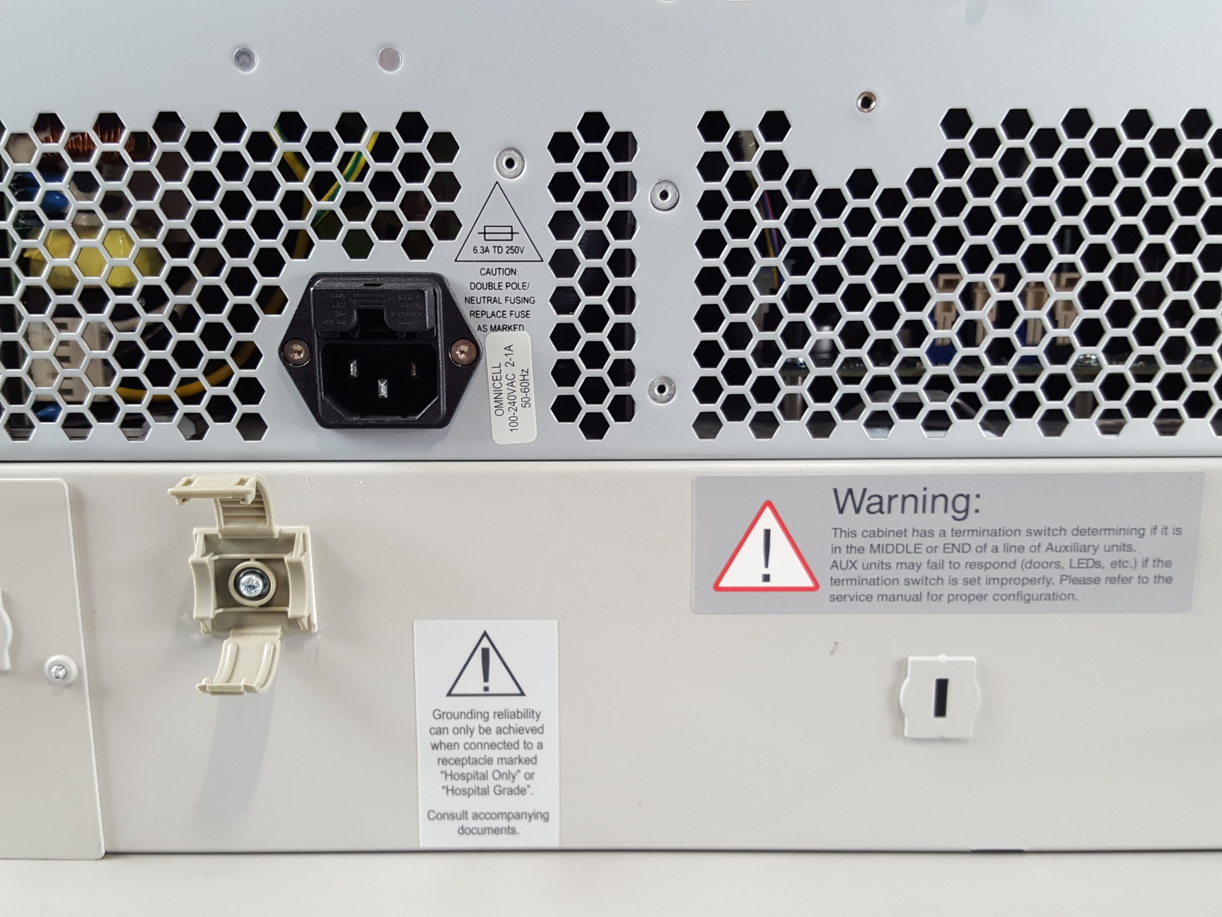 Image of Omnicell G4 Automated Medication Dispensing Brain Unit Computer