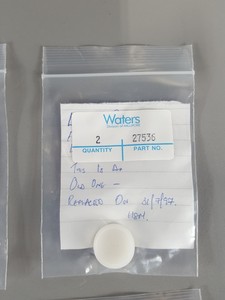 Thumbnail image of 3x Waters Chromatography Columns. 2 x AP-1 P/N:21901, 1 x AP-2 P/N:27501 Lab