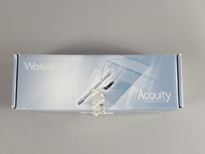 Thumbnail image of Waters XBridge BEH C18 3.5um 3.0 x 150mm HPLC Column Lab 186002350