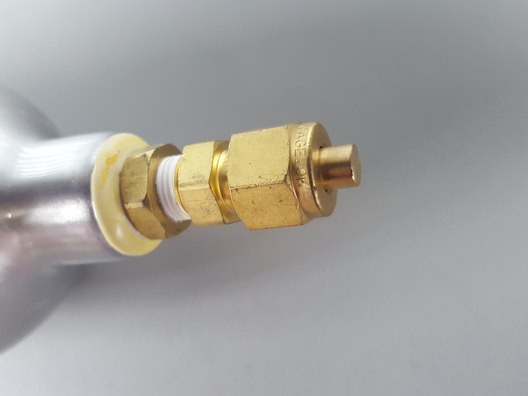Image of Agilent BHT-4 Big Hydrocarbon Trap Filter 1/4" Lab 250PSIG MA G00926