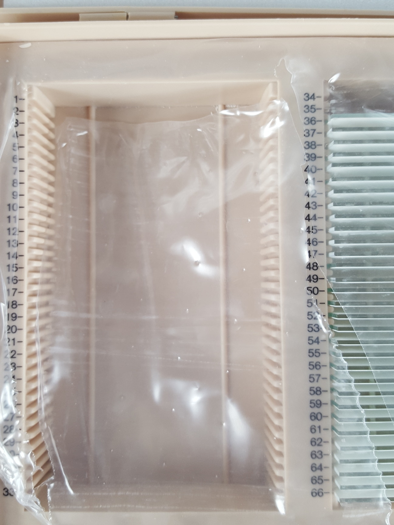 Image of Sigma-Aldrich Z292982-1PAK TLC Plate 250um layer, 2.5 x 7.5cm Lab