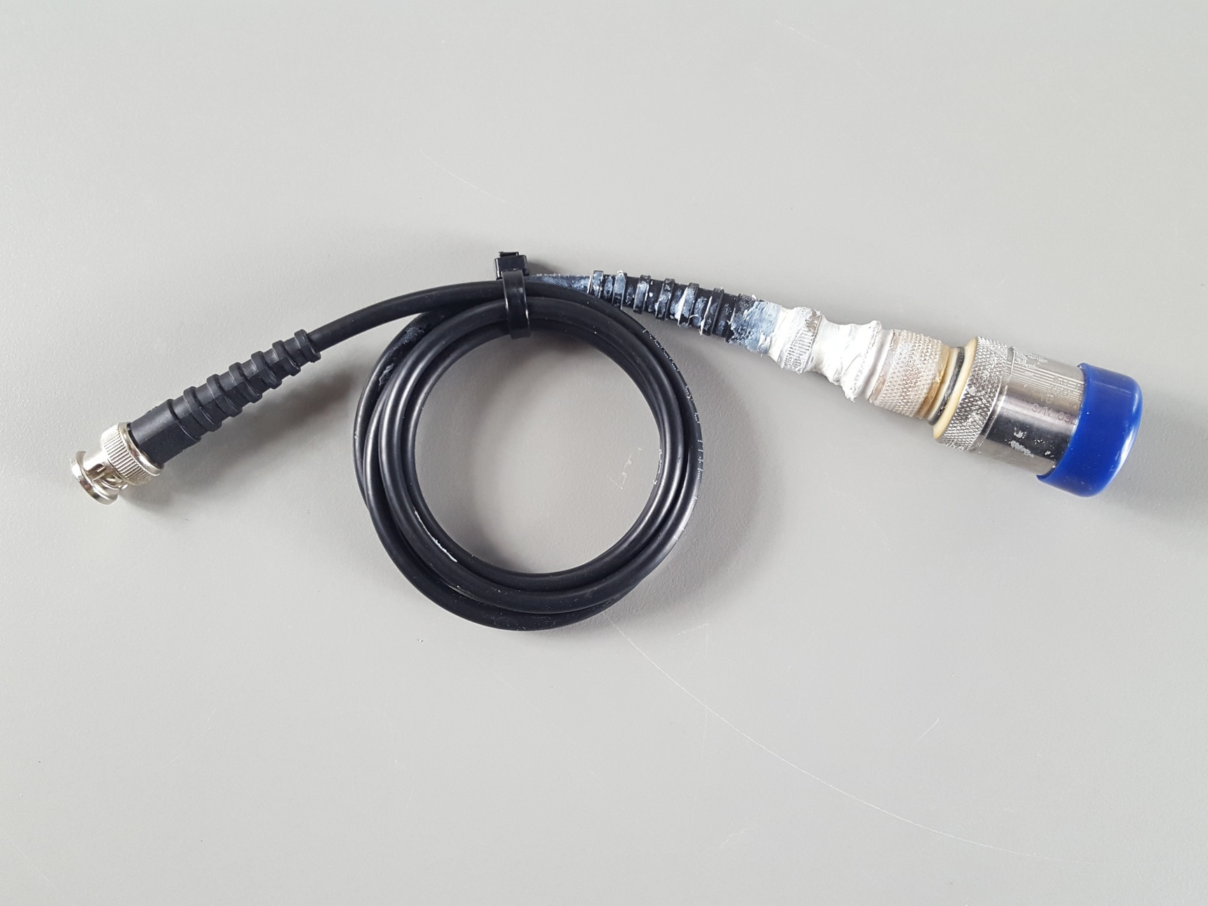 Image of 4x Harisonic Immersion Transducers UHF Connectors Lab
