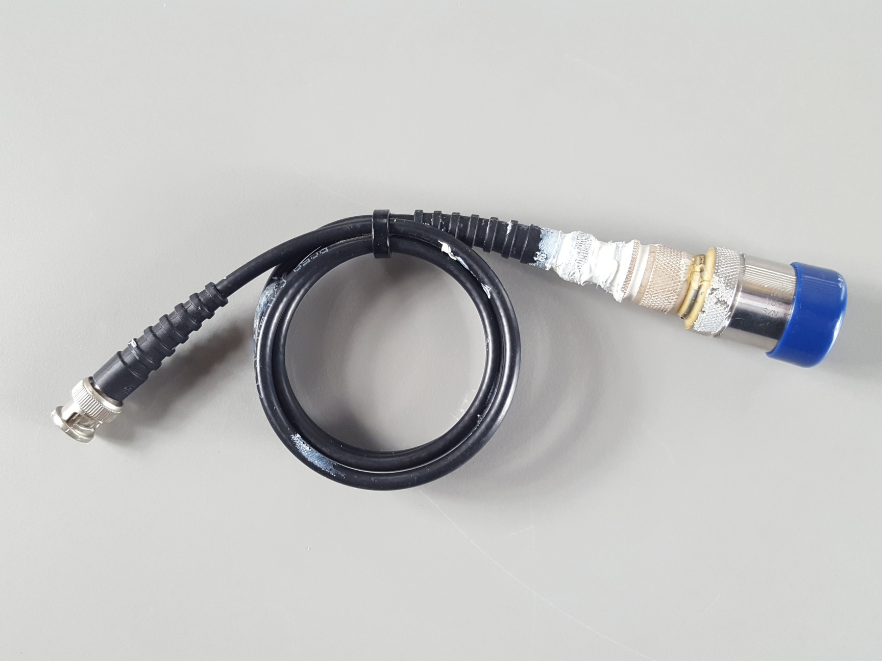 Image of 4x Harisonic Immersion Transducers UHF Connectors Lab