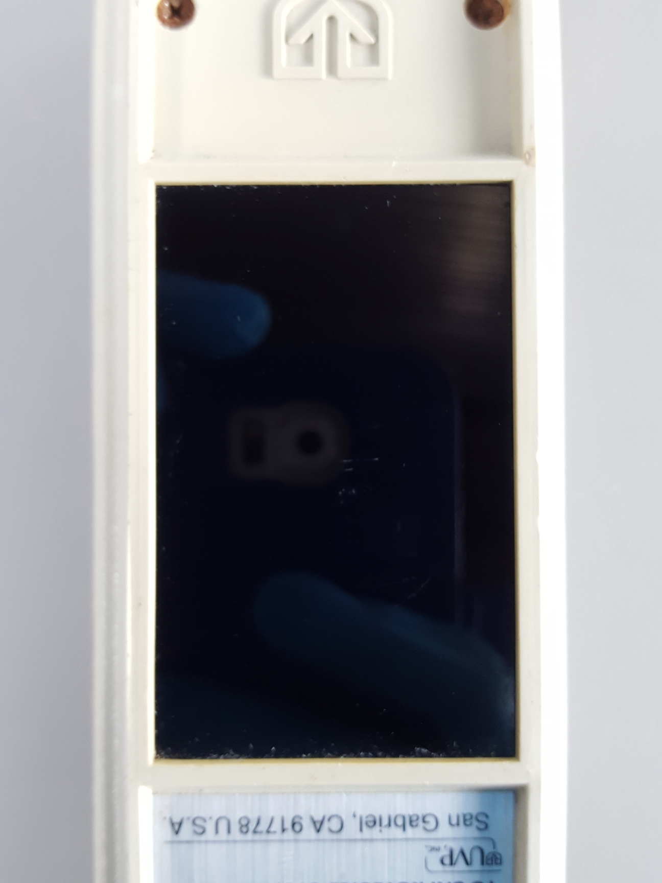 Image of UVP UVGL-25 Compact Mineralight Ultraviolet Handheld Lamp