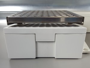 Thumbnail image of Advantec CHF100SA Compact Fraction Collector Lab