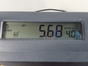 Thumbnail image of Hannah Instruments PH210 Microprocessor Ph Meter Lab