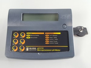 Thumbnail image of Hannah Instruments PH210 Microprocessor Ph Meter Lab
