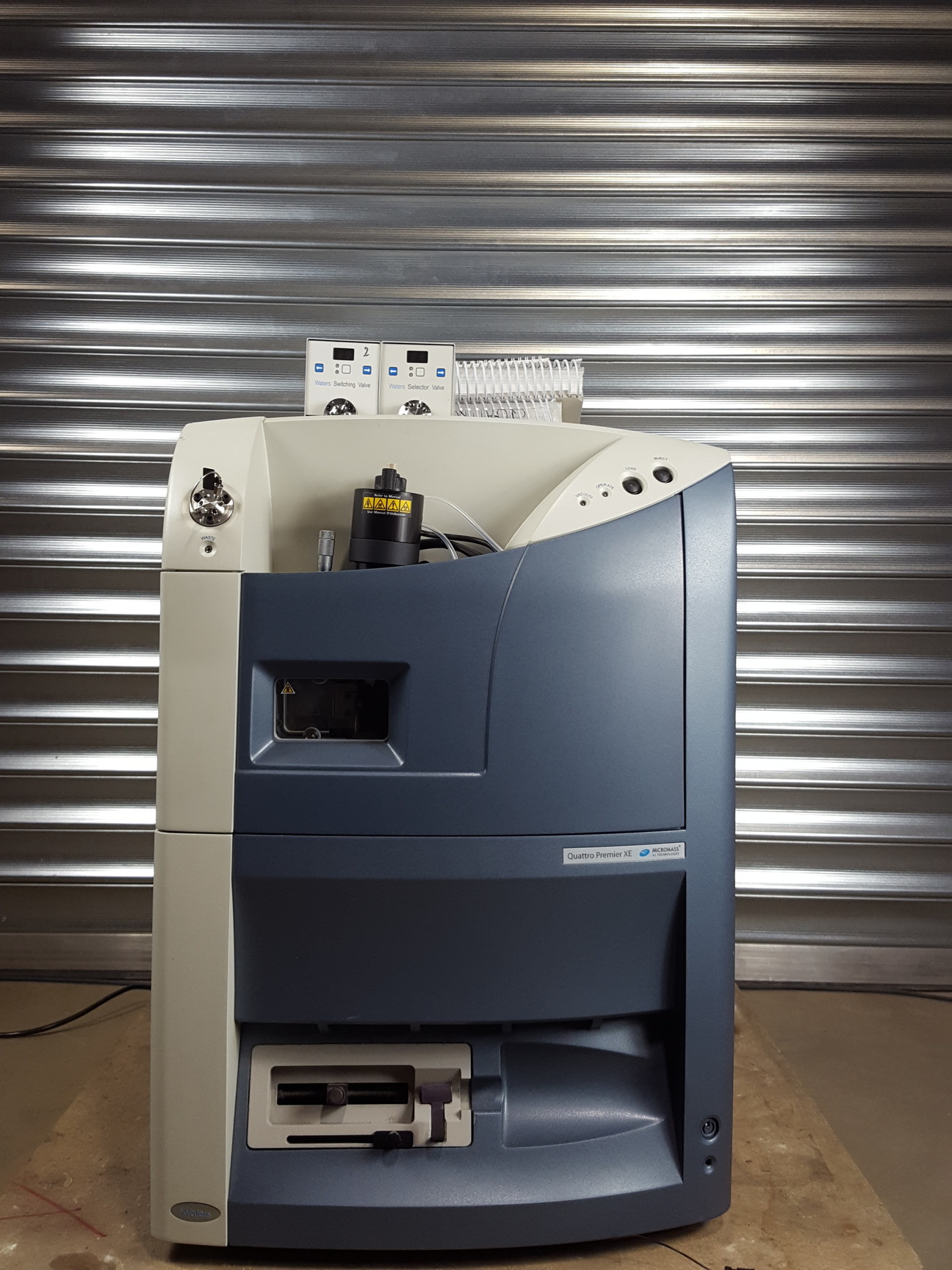 Image of Quattro Premier XE Mass Spectrometer + Edwards 28 Pump Lab