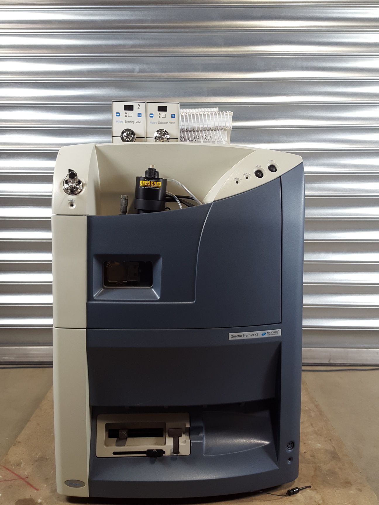 Image of Quattro Premier XE Mass Spectrometer + Edwards 28 Pump Lab