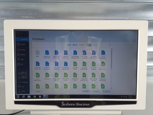 Thumbnail image of Agilent ELO / Seahorse Bioscience Touchscreen PC E083923 + Wave Software Xfe24