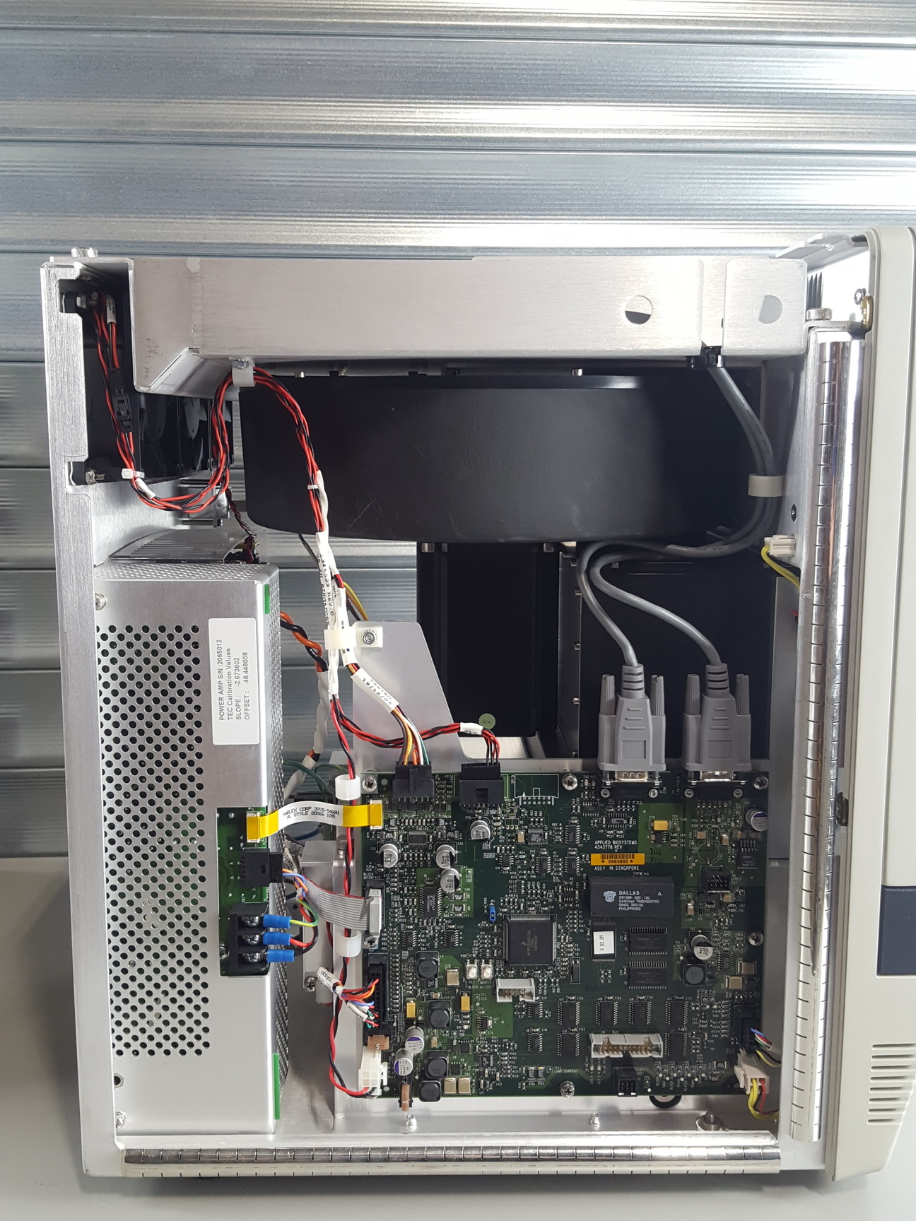 Image of Applied Biosystems AB 7500 Fast Real-Time PCR System with Dell PC & Software Lab