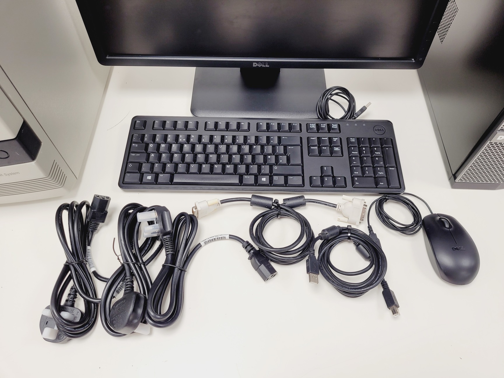 Image of Applied Biosystems AB 7500 Fast Real-Time PCR System with Dell PC & Software Lab