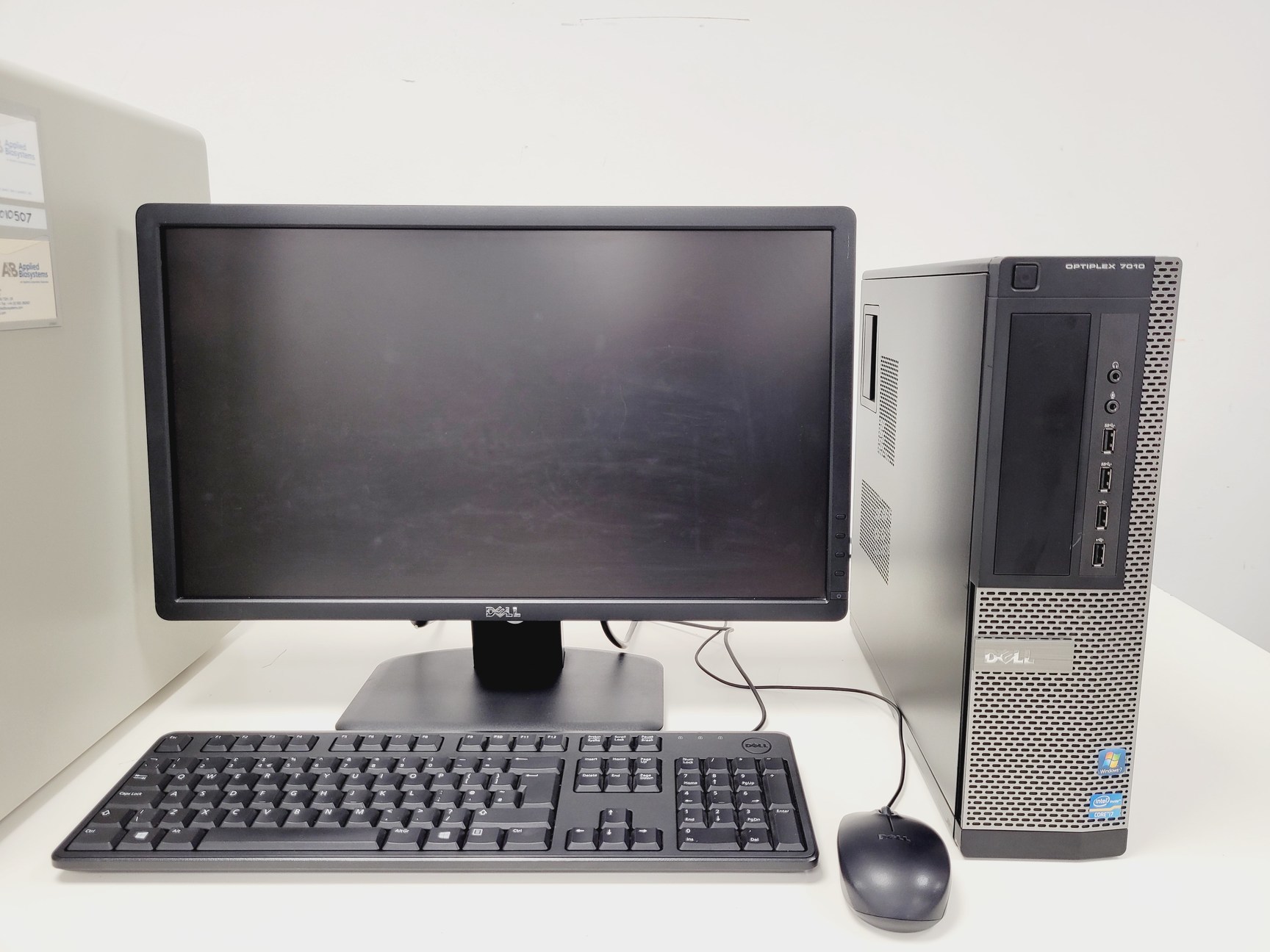 Image of Applied Biosystems AB 7500 Fast Real-Time PCR System with Dell PC & Software Lab