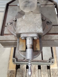 Thumbnail image of AB Arboga Maskiner Type E825 Pillar Drilling Machine 2780-1310rpm 3-Phase