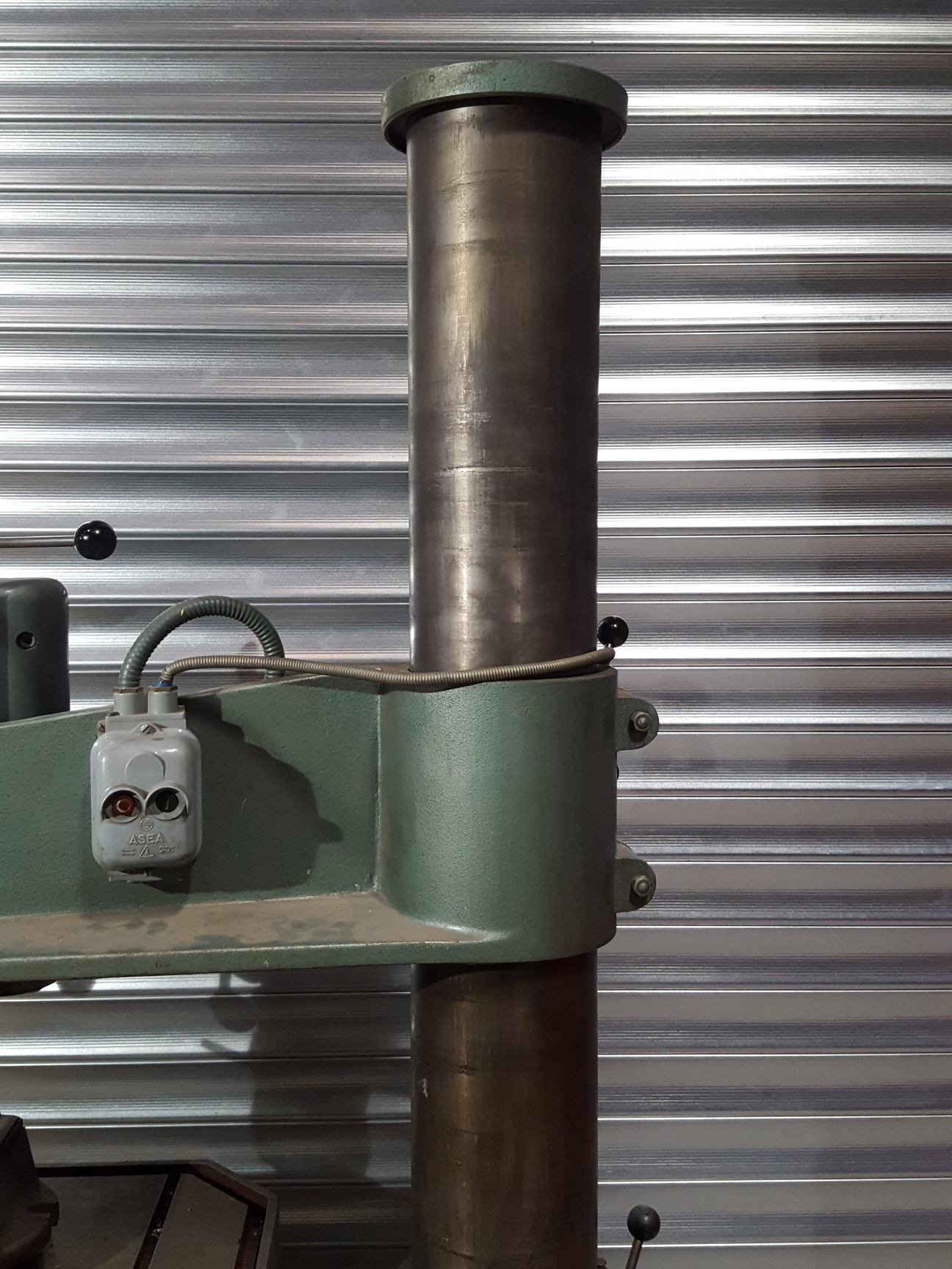 Image of AB Arboga Maskiner Type E825 Pillar Drilling Machine 2780-1310rpm 3-Phase
