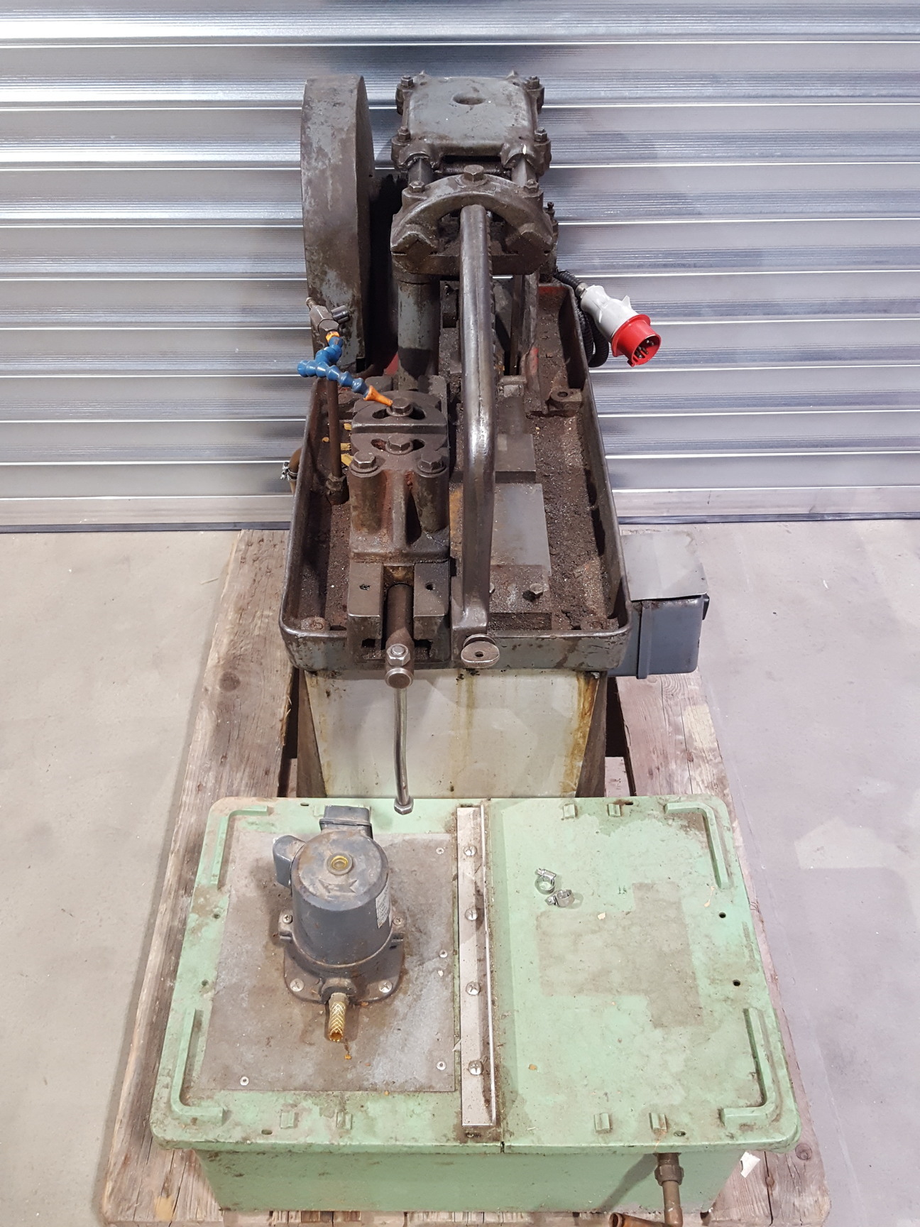 Image of Rapidor Manchester Major Donkey Saw and Coolant Pump Industrial Saw Machine