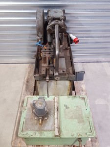 Thumbnail image of Rapidor Manchester Major Donkey Saw and Coolant Pump Industrial Saw Machine