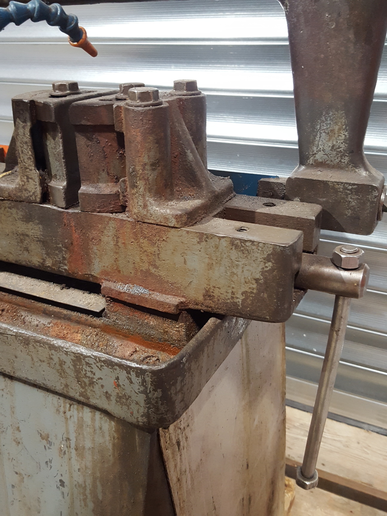 Image of Rapidor Manchester Major Donkey Saw and Coolant Pump Industrial Saw Machine