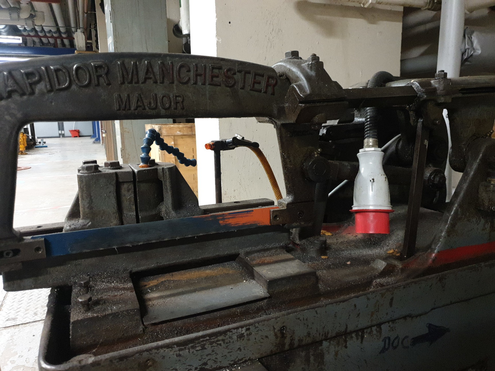Image of Rapidor Manchester Major Donkey Saw and Coolant Pump Industrial Saw Machine