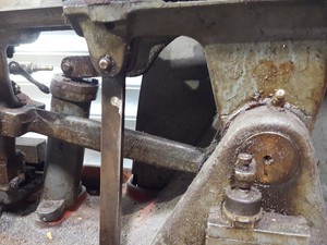 Thumbnail image of Rapidor Manchester Major Donkey Saw and Coolant Pump Industrial Saw Machine