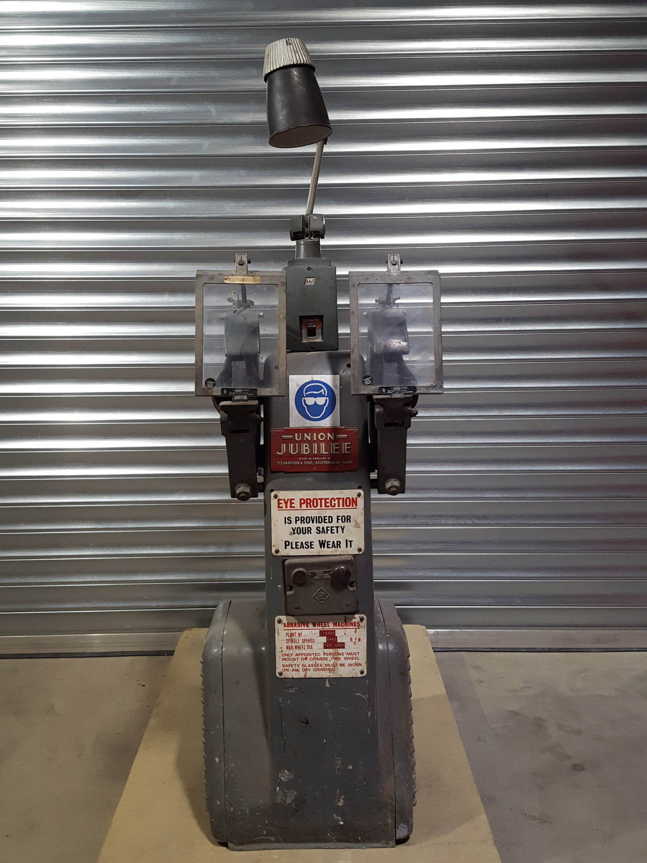 Image of Union Jubilee 10” Pedestal Grinder / Abrasive Wheel Machine 2483rpm 