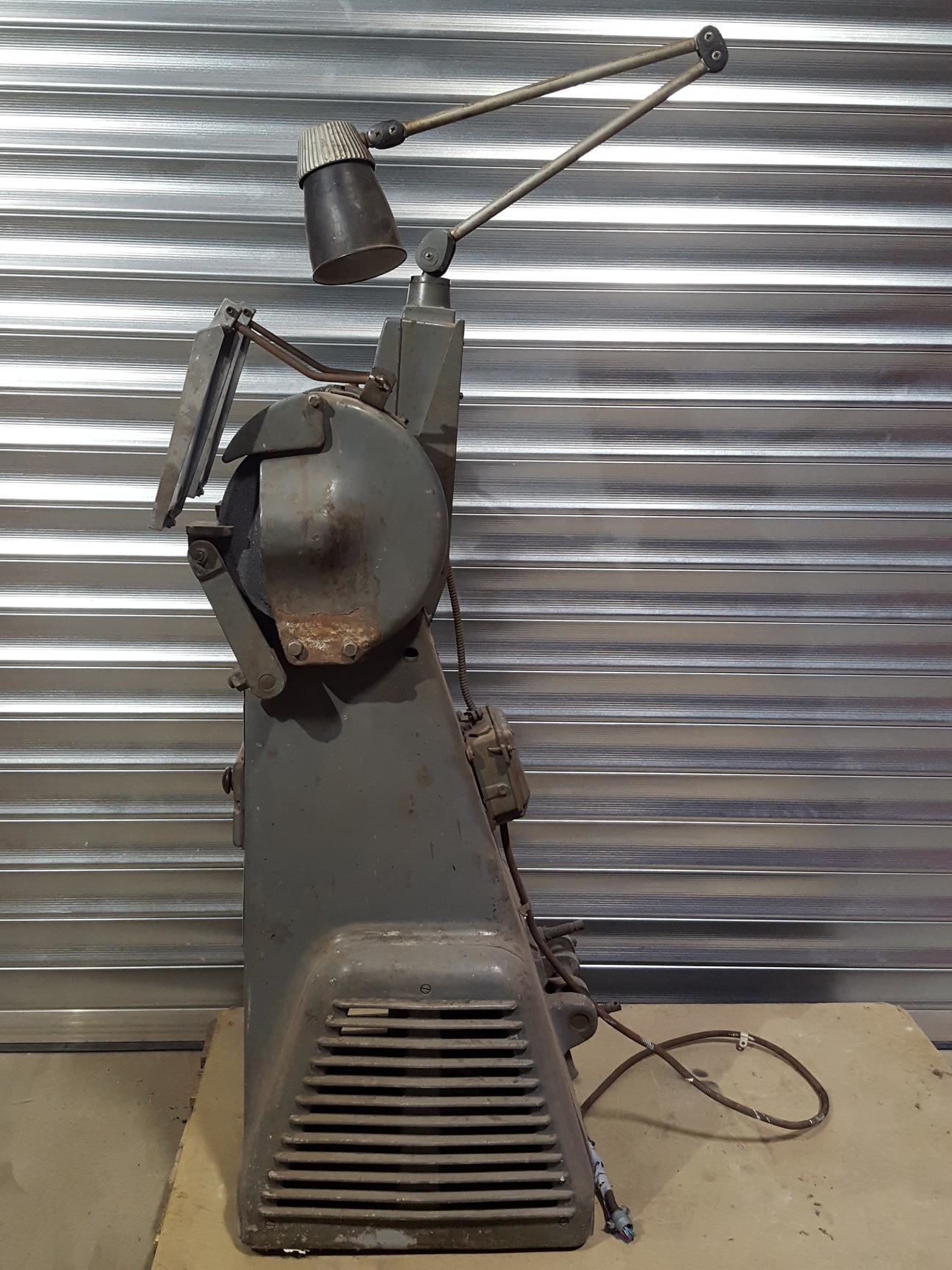 Image of Union Jubilee 10” Pedestal Grinder / Abrasive Wheel Machine 2483rpm 