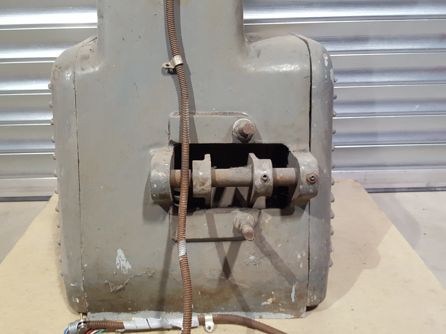 Image of Union Jubilee 10” Pedestal Grinder / Abrasive Wheel Machine 2483rpm 