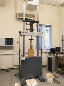 Thumbnail image of Zwick Amsler HBT 25-200 Servo Hydraulic Torsion Machine 25kN Load Cell Lab