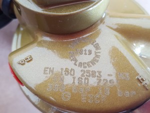 Thumbnail image of Lot of 5 GCE Multi-Stage Oxygen Gas Regulators 300bar 10bar E3CF Lab
