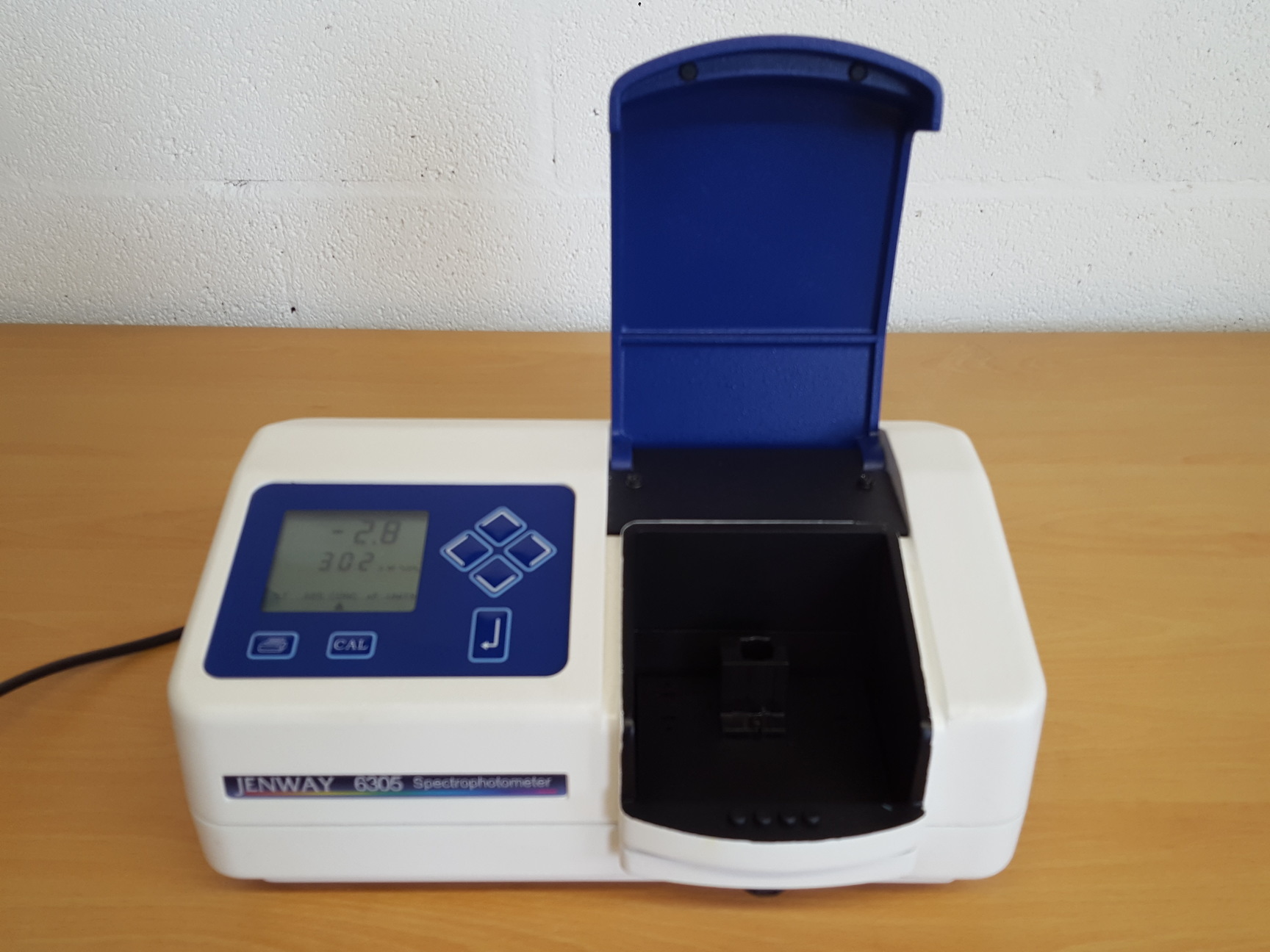 JENWAY Spectrophotometer Model 6305 Lab Spectrometer