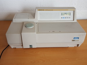 Thumbnail image of UNICAM 8625 UV/VIS Spectrometer Model: PU 8625 Lab