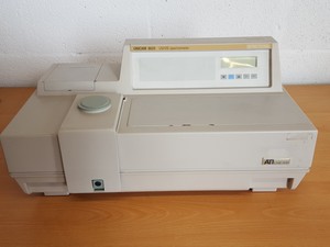 Thumbnail image of UNICAM 8625 UV/VIS Spectrometer Model: PU 8625 Lab