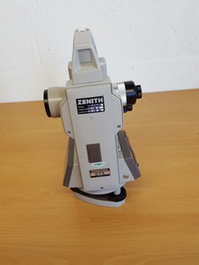 Thumbnail image of Sokkia / Sokkisha DT6 Digital Theodolite Site Level with Tripod Lab