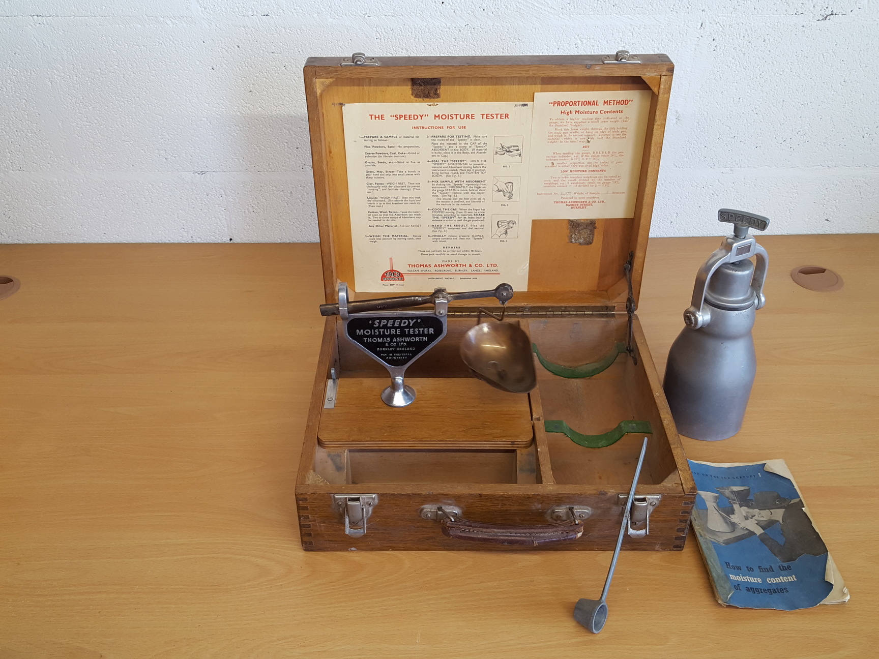 Image of Vintage Thomas Ashworth & Co LTD 'Speedy' Moisture Tester for Aggregate Lab