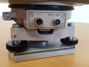 Thumbnail image of Sokkia/Sokkisha Set 4B Digital Total Station With Tripod for Surveying Lab