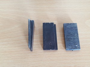Thumbnail image of Pair of C 60 Deep Groove Quick Grip Chucks 1000kg Tensile Materials Testing Lab