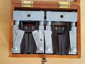 Thumbnail image of Pair of C 60 Deep Groove Quick Grip Chucks 1000kg Tensile Materials Testing Lab