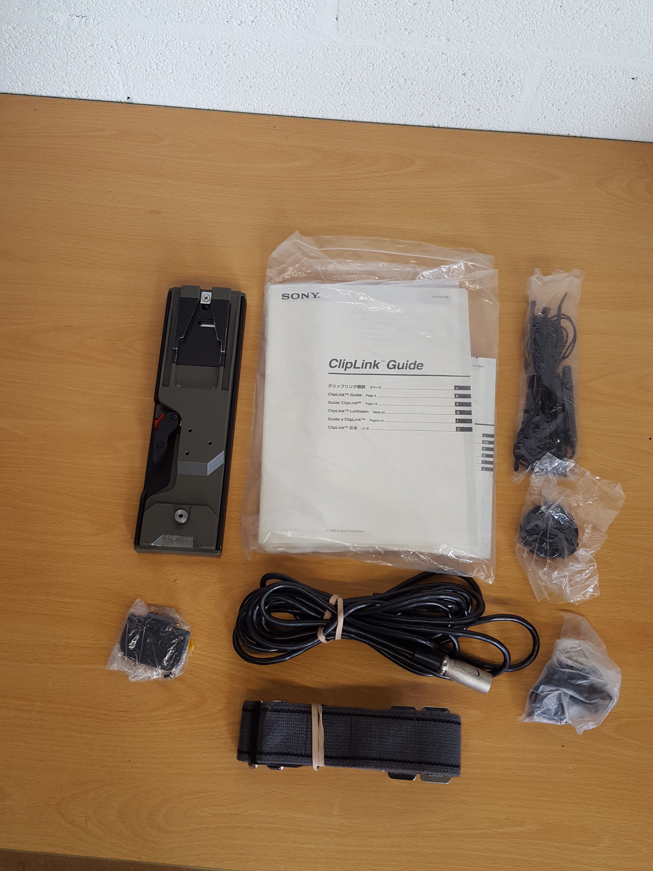 Image of SONY DSR-300P Digital Camcorder + Batteries, Charger, Bag 