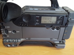 Thumbnail image of SONY DSR-300P Digital Camcorder + Batteries, Charger, Bag 