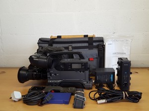 Thumbnail image of SONY DSR-300P Digital Camcorder + Batteries, Charger, Bag 