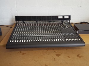 Thumbnail image of Mackie 24x8x2, 8-Bus Audio Mixing Console 24 Channel Sound Desk & Accessories