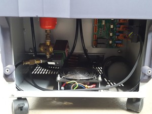 Thumbnail image of Domnick Hunter Nitrogen Generator G4510E Lab