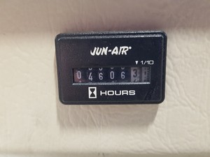 Thumbnail image of Jun-Air 2000 Oil-Less Air Silent Compressor Lab