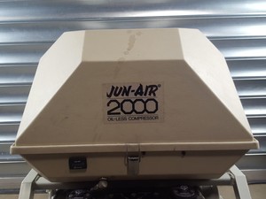 Thumbnail image of Jun-Air 2000 Oil-Less Air Silent Compressor Lab